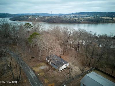 212 Shady Trail Drive