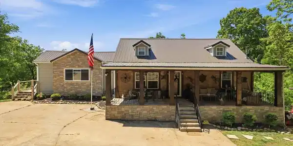 334 Alpha Rd