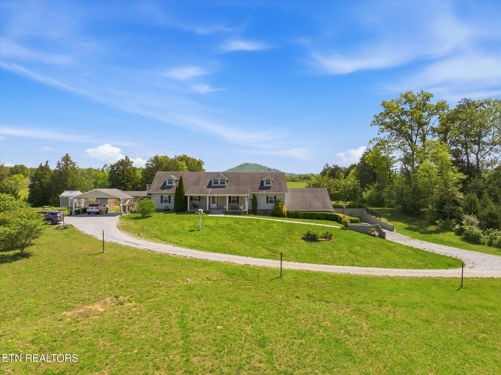 Image 2: 02-180-Cty-Rd-731-Tellico-Plains-TN-2