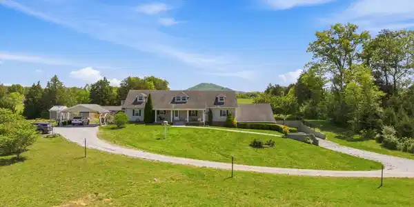 Image 2: 02-180-Cty-Rd-731-Tellico-Plains-TN-2