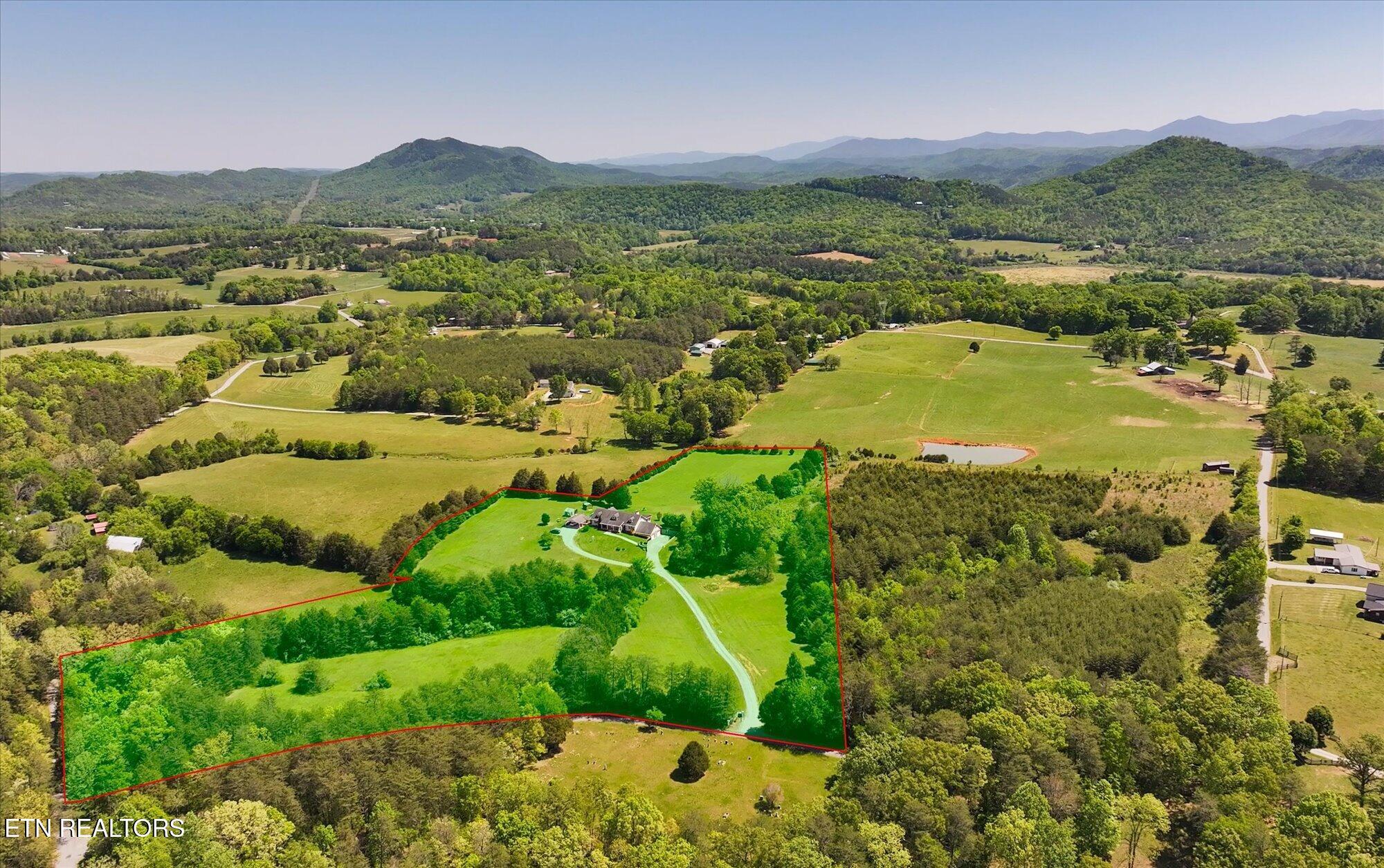 Image 3: 60-180-Cty-Rd-731-Tellico-Plains-TN-60