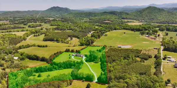 Image 3: 60-180-Cty-Rd-731-Tellico-Plains-TN-60