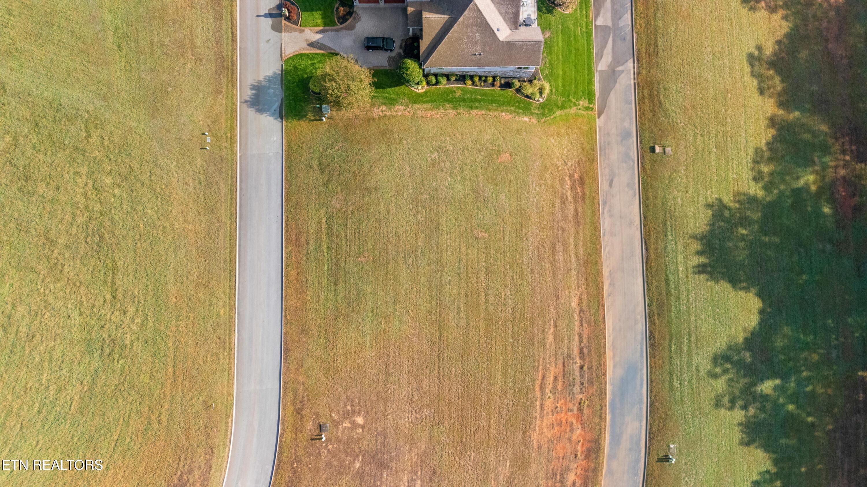 Image 3: 9