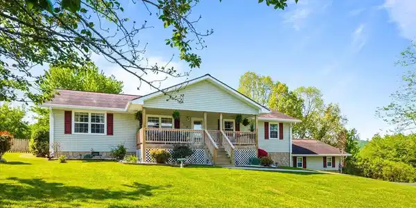 Image 2: 01-1178 Powell Valley Shores Cir