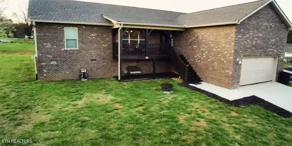 1807 Calderwood Hwy