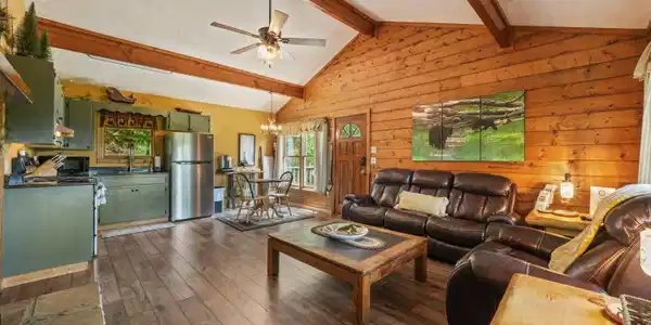 Image 3: Living Area