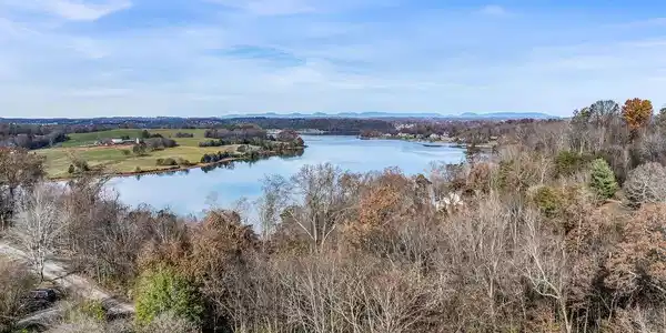 Image 3: DJI_20251124103702_0045_D