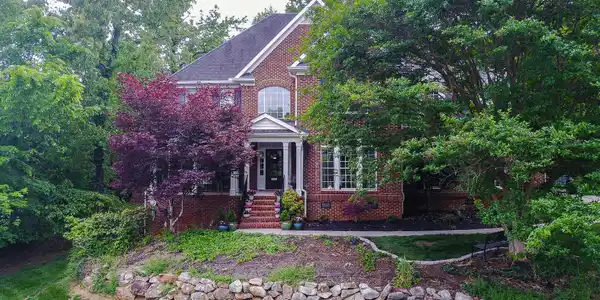 711 Hunting Fox Lane