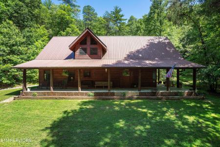 1151 Chestnut Valley Rd