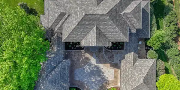 Image 3: NEW 50 YR ROOF 2026