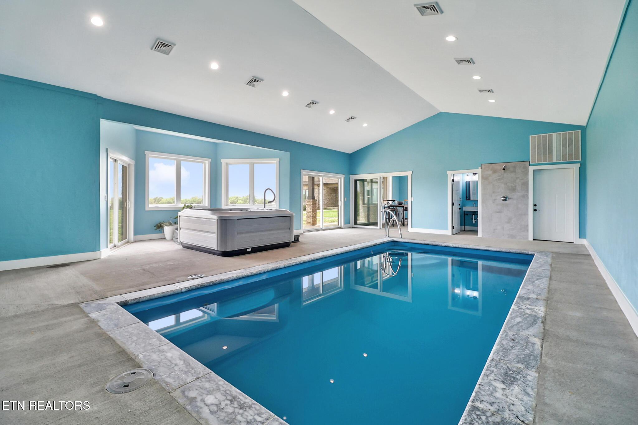 Image 4: Pool House