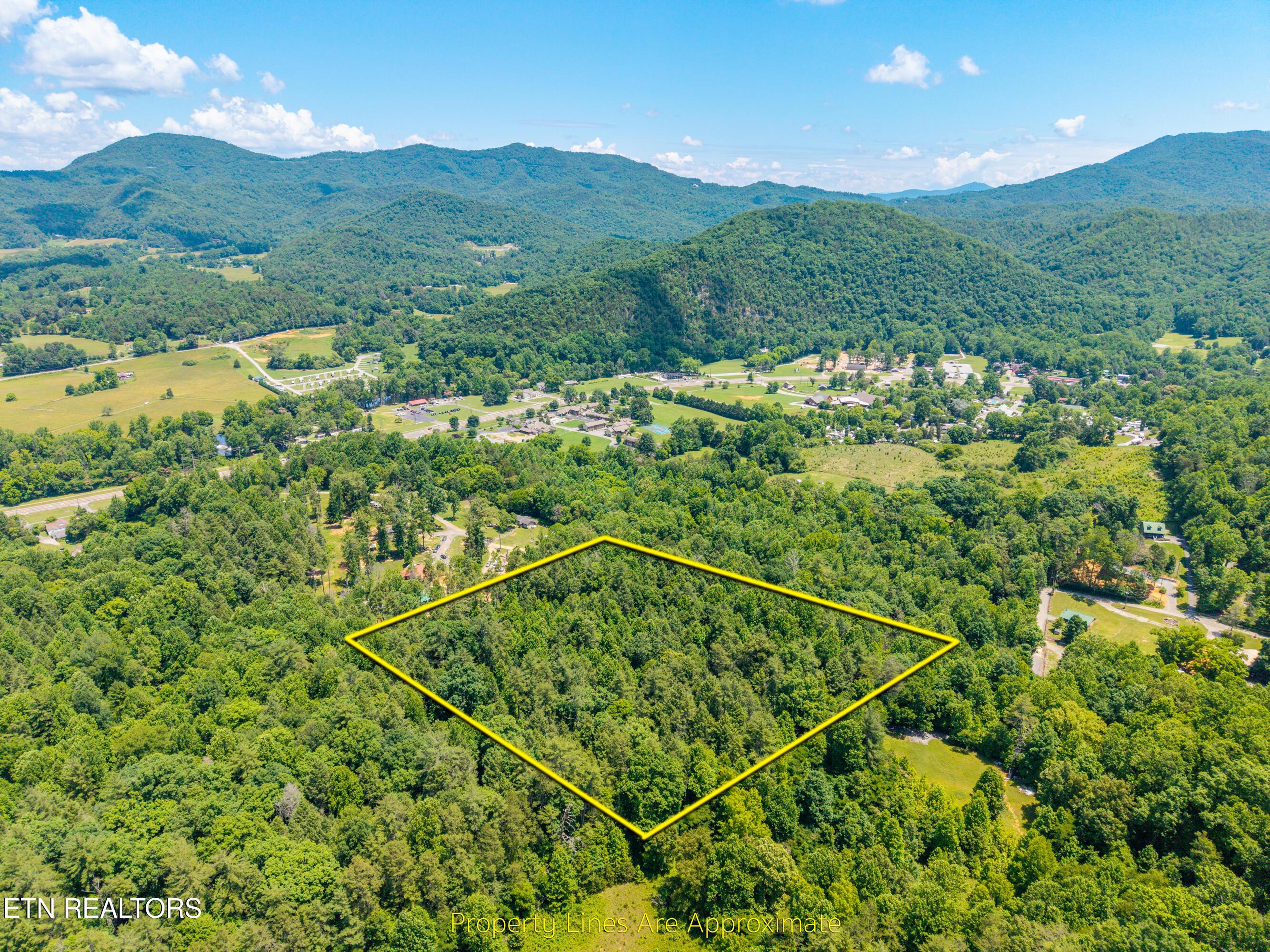 Image 3: 8246TN-73Townsend-13
