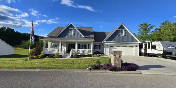 524 Shields Crossing Drive