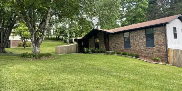 187 Madison Circle