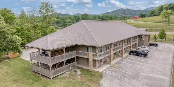 7239 E Lamar Alex Pkwy