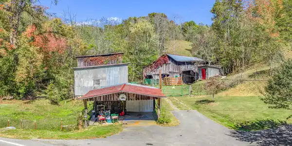 Image 3: 65-web-or-mls-858 N. Shiloh Road-63