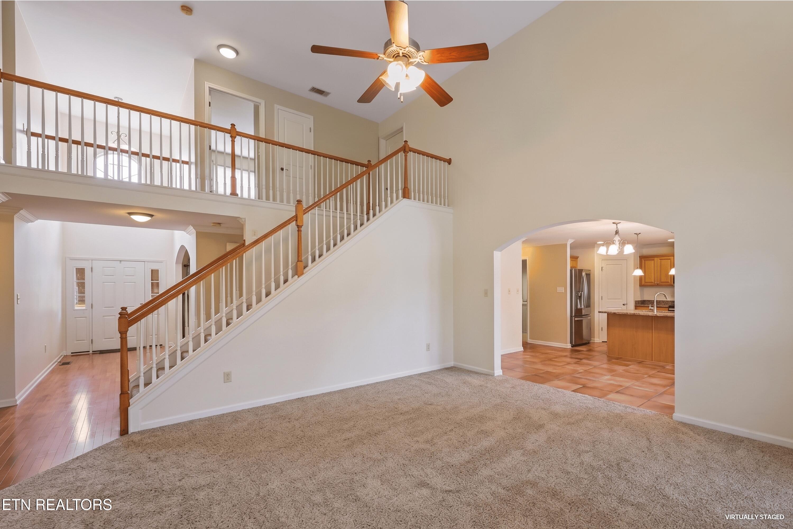 Image 2: Living Room