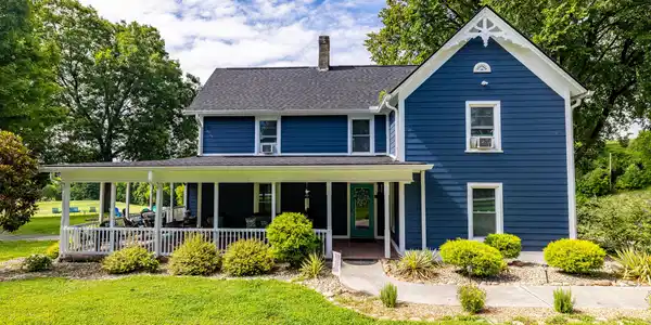 Image 2: Front of Home