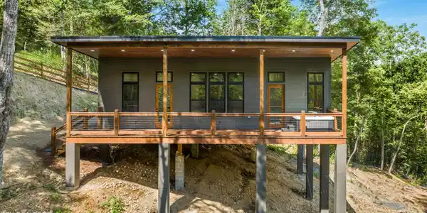 2624 Black Walnut Flats Rd