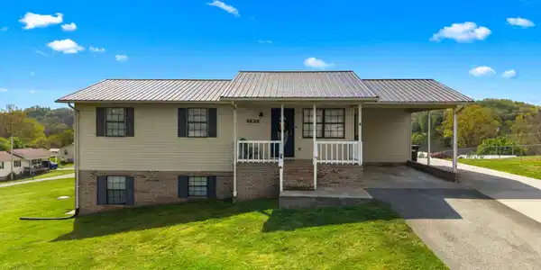 191 Leabow Circle