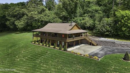 576 Holston Shores Drive