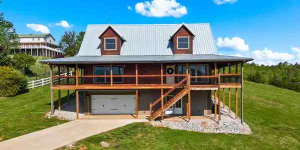 102 Golf View Blvd