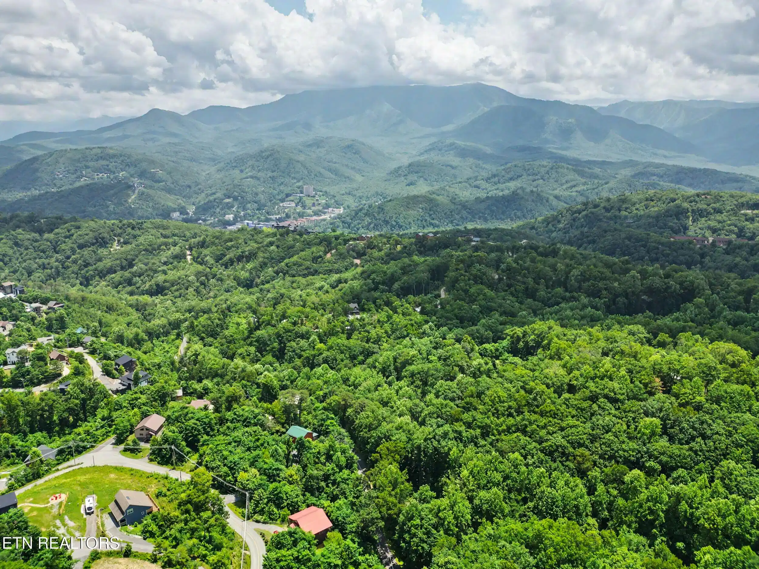 Image 1: 1_dji_0110 (1)