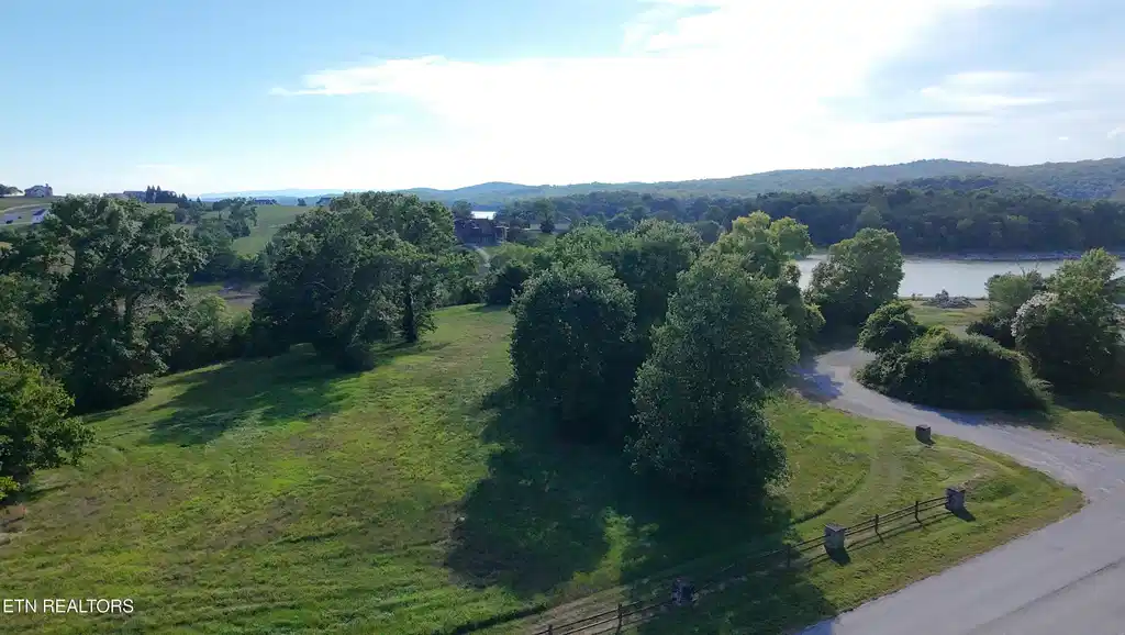 Image 1: dji_fly_20260617_181228_0126_17817354002