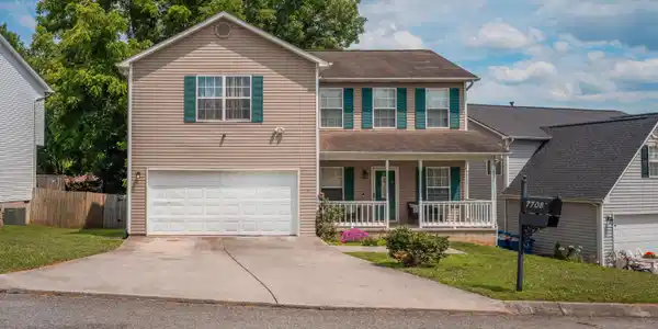 7708 Ambergate Rd