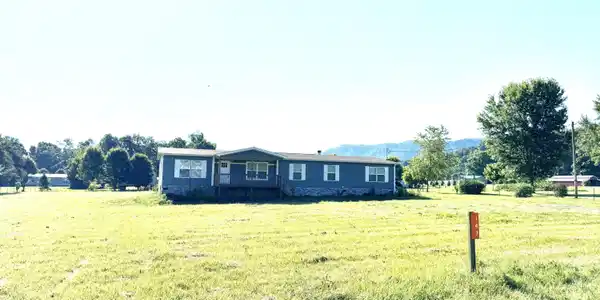 147 California Rd