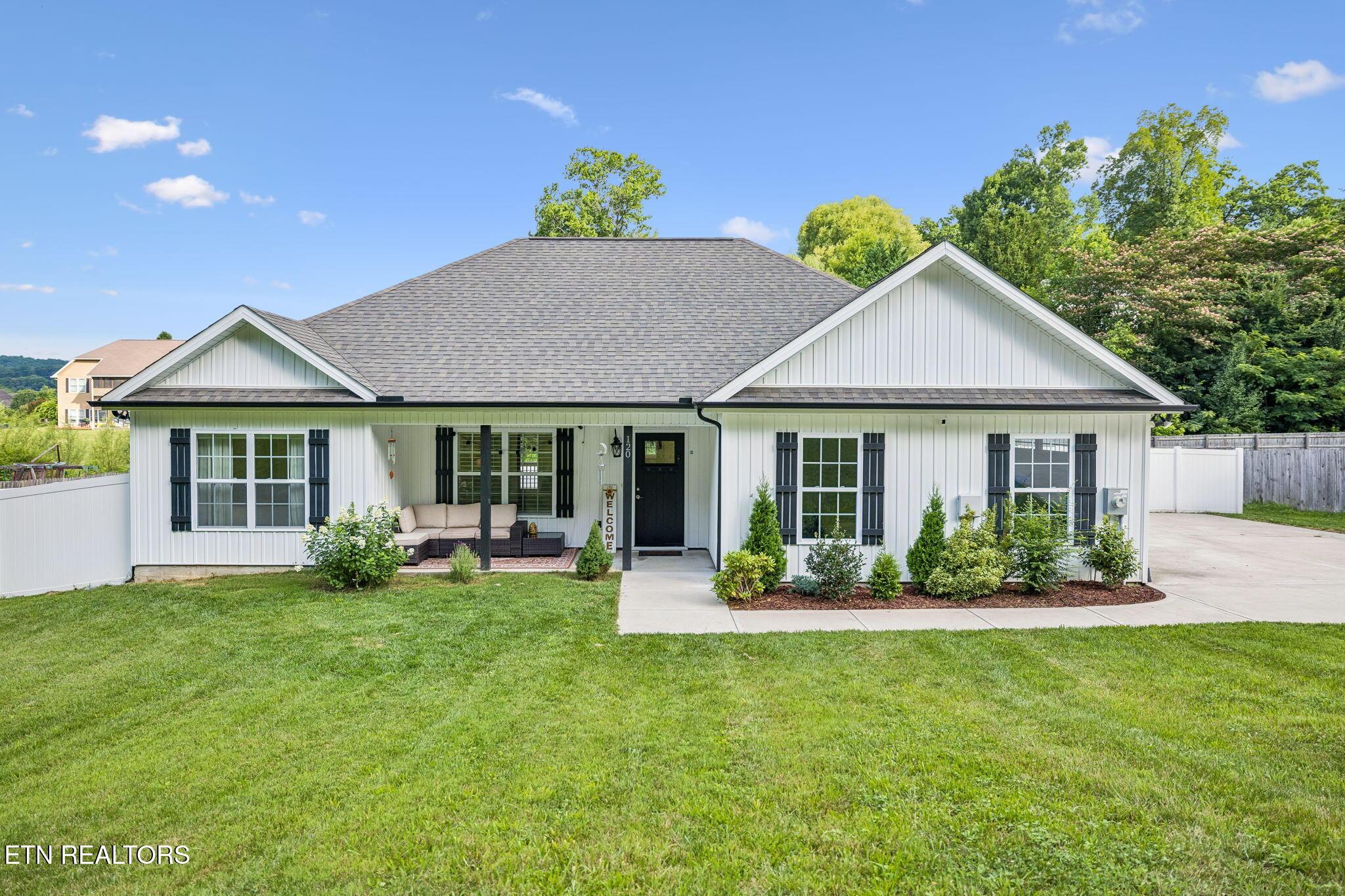 Image 1: 4-120 Breezewood Cir - 004