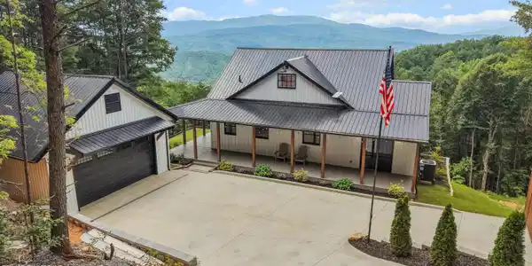4909 Chilhowee Mountain Tr