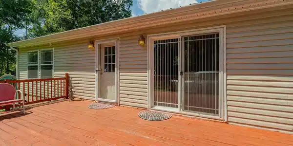 Image 4: Back Deck