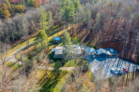 2000 E Millers Cove Rd