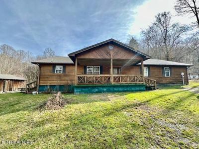 6225 W Norton Rd