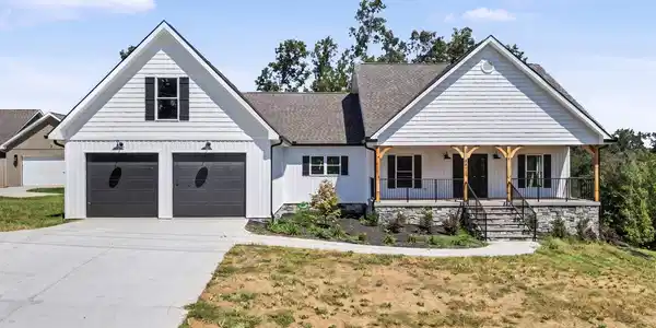 6031 Bingham Lane