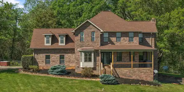 2869 Persian Lane