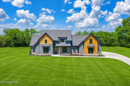 1211 Herbert Drive