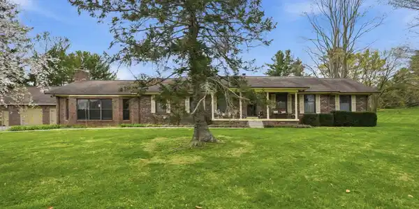 611 Providence Rd
