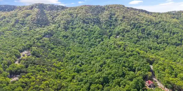 Image 2: 01-Chilhowee Trail Tract 77-08