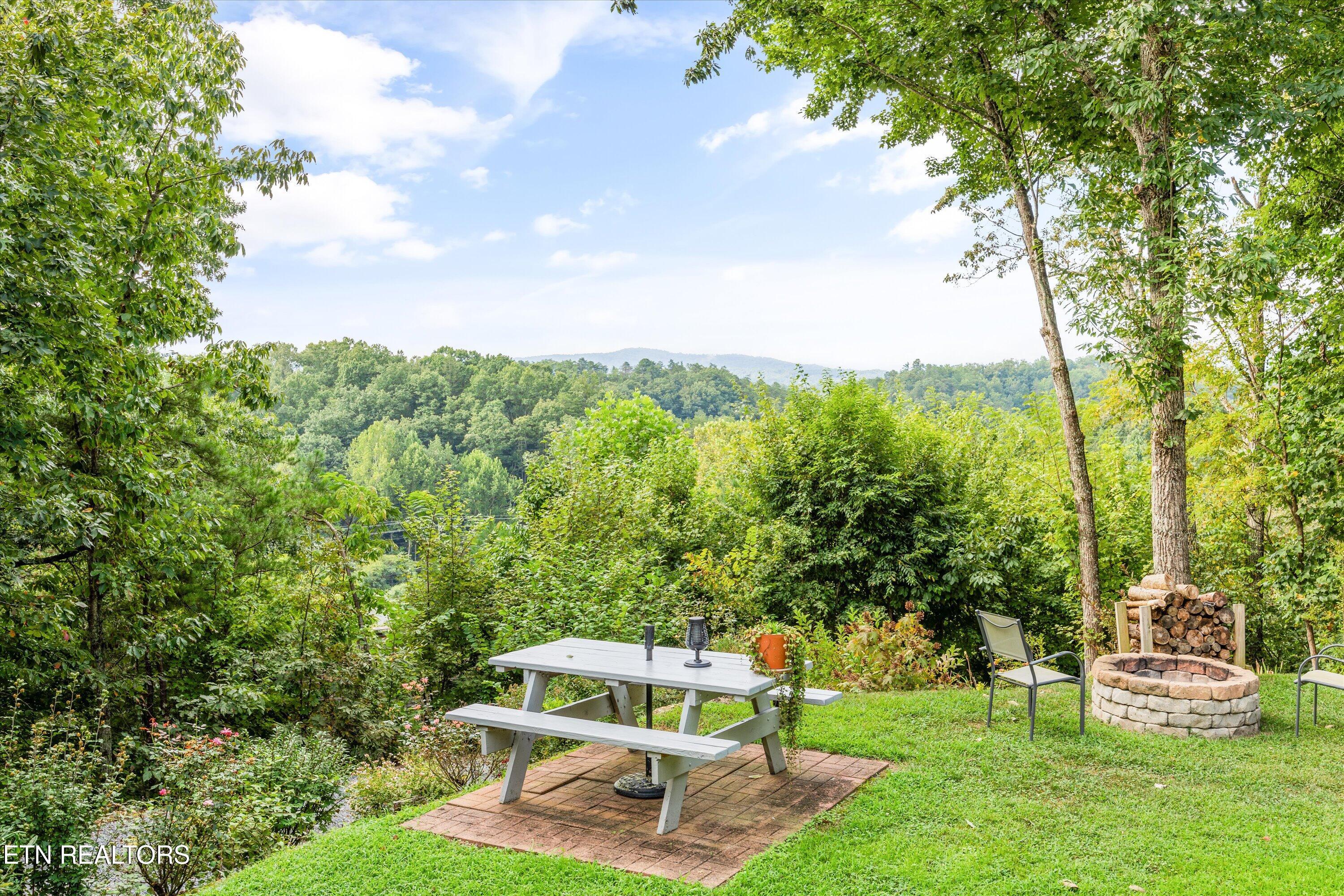 Image 4: 23-1428 A M King Way-20