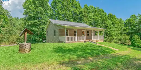 131 Pear Tree Way