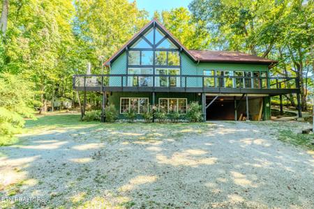 1411 Ridge Rd