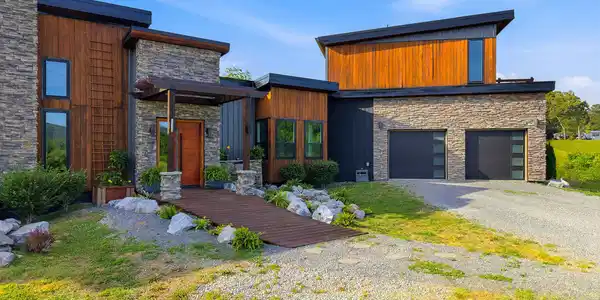 Image 4: 4_lavendar_hills_0003