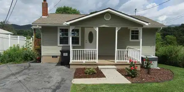 327 Coleman St