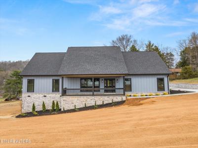 215 Charlie Lane