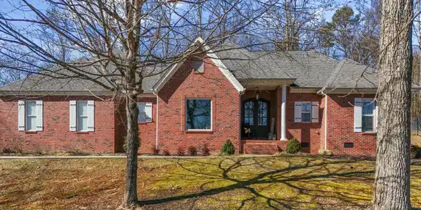 415 Laurel Ridge Lane