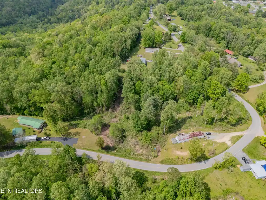 Image 1: DJI_20250429152455_0465_D-HDR