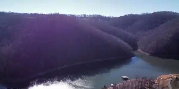 Image 3: D15B24D6-A26D-49BD-A2E2-7245E6913525