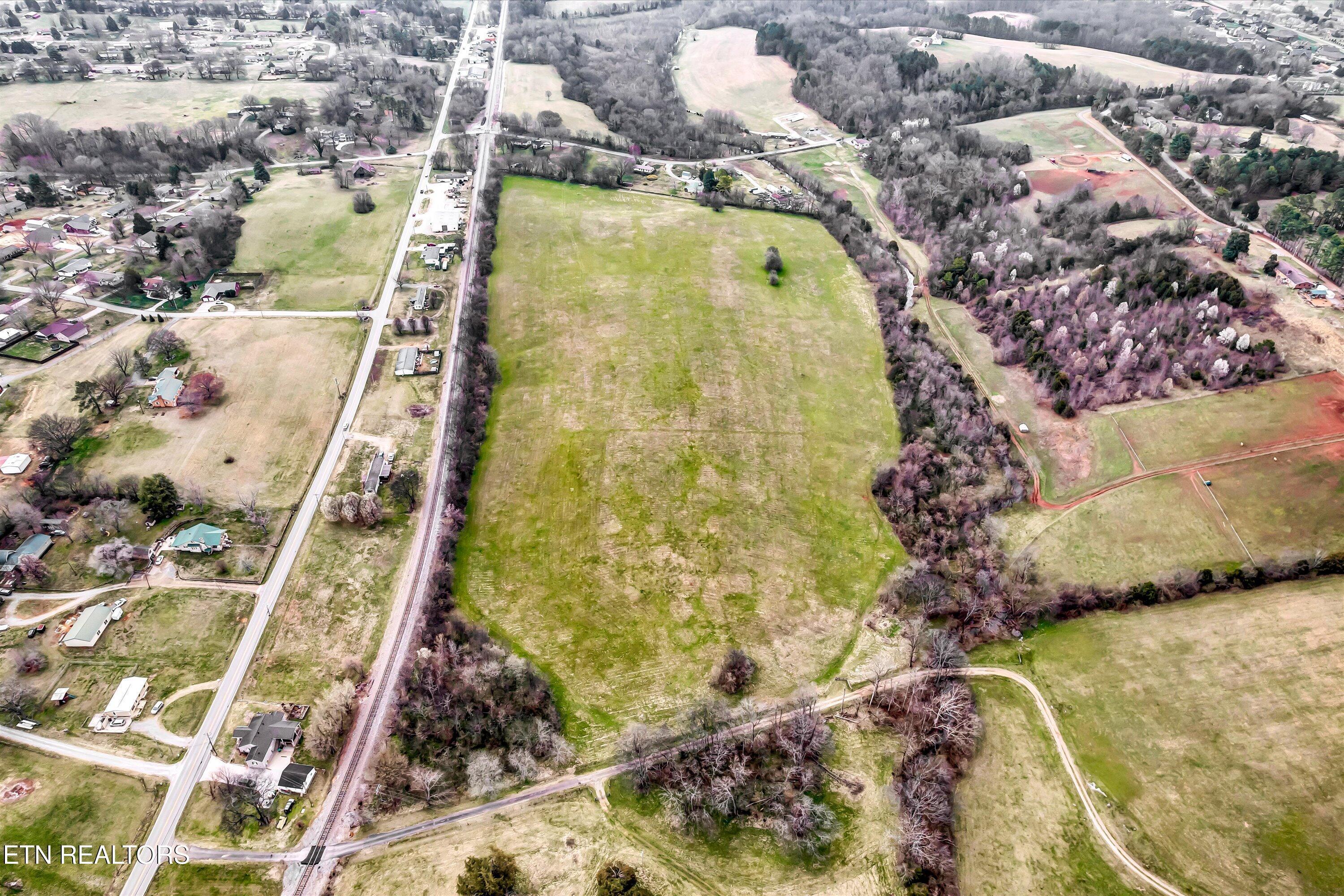 Image 2: 26-Lakeview Rd-26